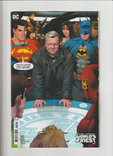 Load image into Gallery viewer, BATMAN SUPERMAN WORLDS FINEST #25 DAN MORA WILLIAM SHATNER CAMEO VARIANT